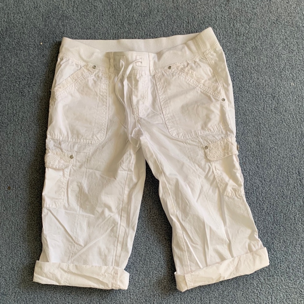 Cute White Capris